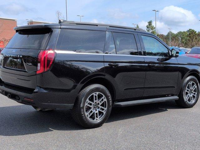 used 2025 Ford Expedition car, priced at $56,266