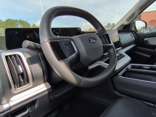 used 2025 Ford Expedition car, priced at $56,266