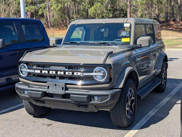 used 2025 Ford Bronco car, priced at $45,886
