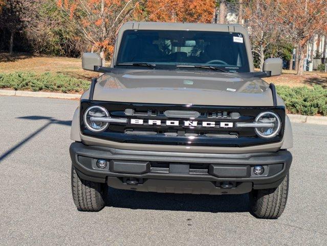 new 2025 Ford Bronco car, priced at $45,012