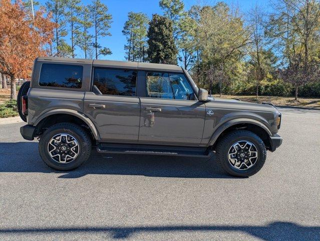 new 2025 Ford Bronco car, priced at $45,012
