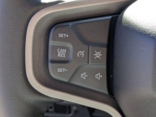 new 2025 Ford Bronco car, priced at $45,012