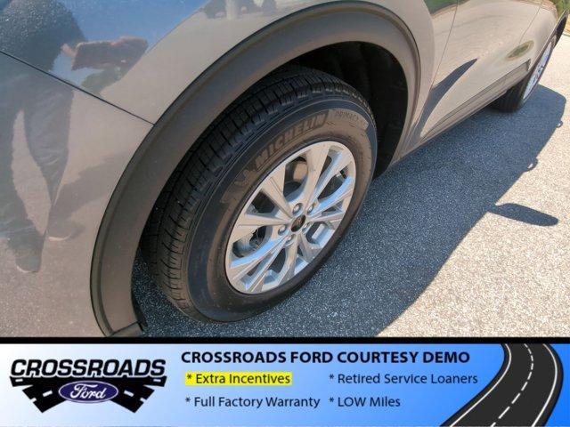 new 2026 Ford Escape car, priced at $25,322