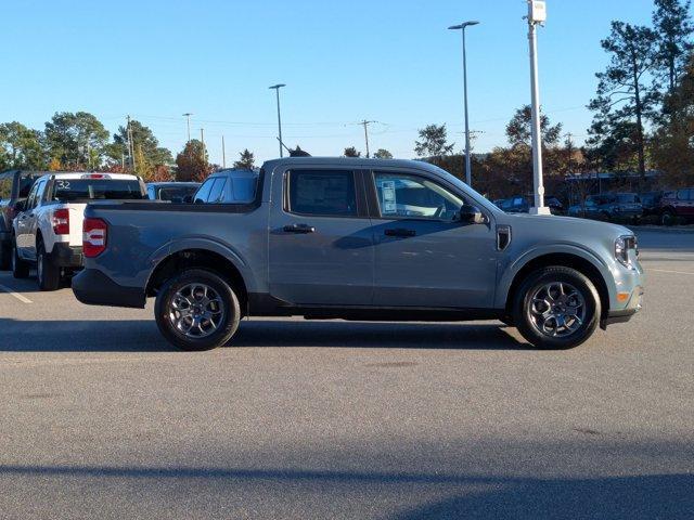 new 2025 Ford Maverick car, priced at $37,602