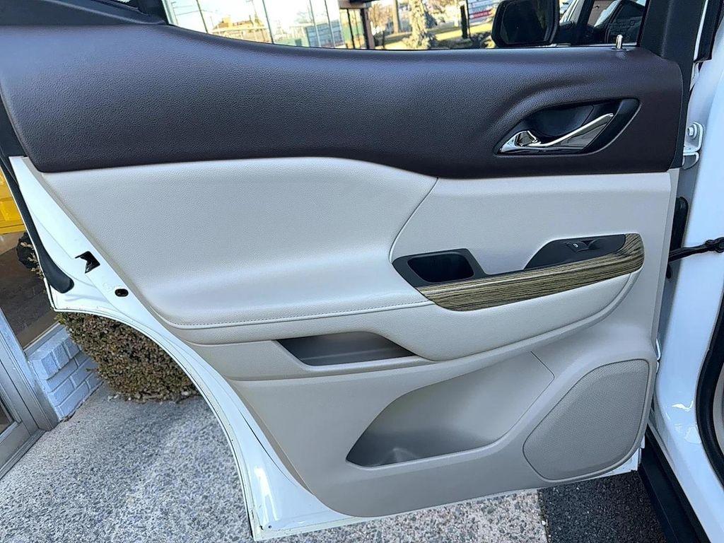 used 2018 GMC Acadia car, priced at $14,985