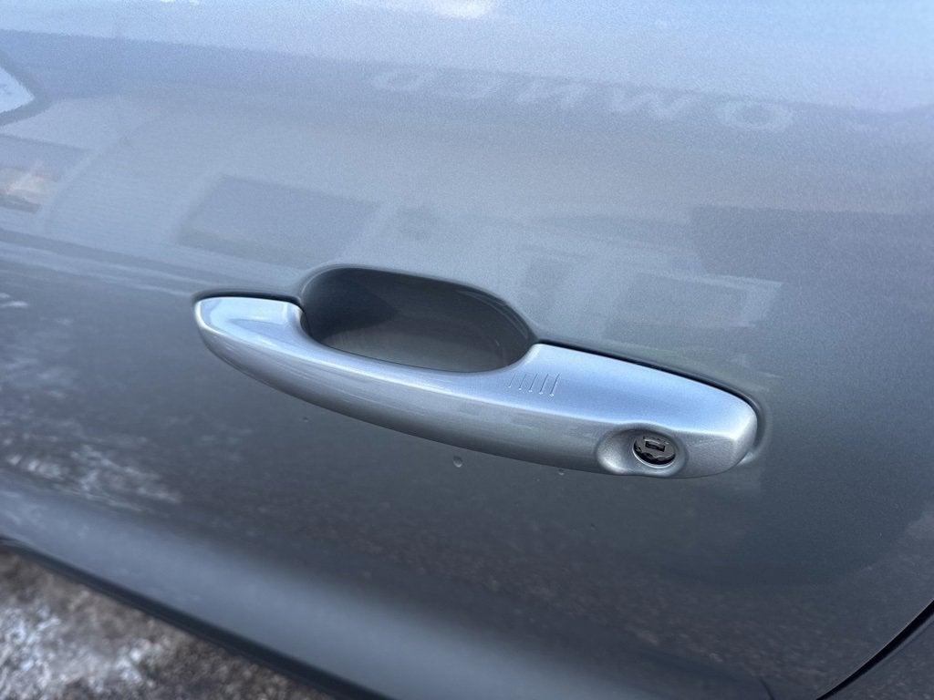 used 2022 Ford Escape car, priced at $19,995