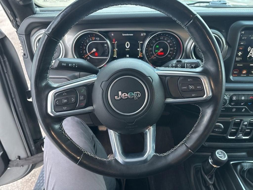 used 2022 Jeep Wrangler Unlimited car, priced at $31,385