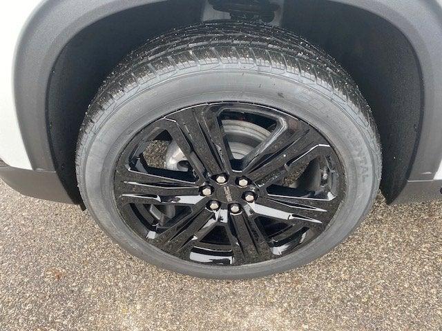 new 2026 GMC Acadia car, priced at $50,202