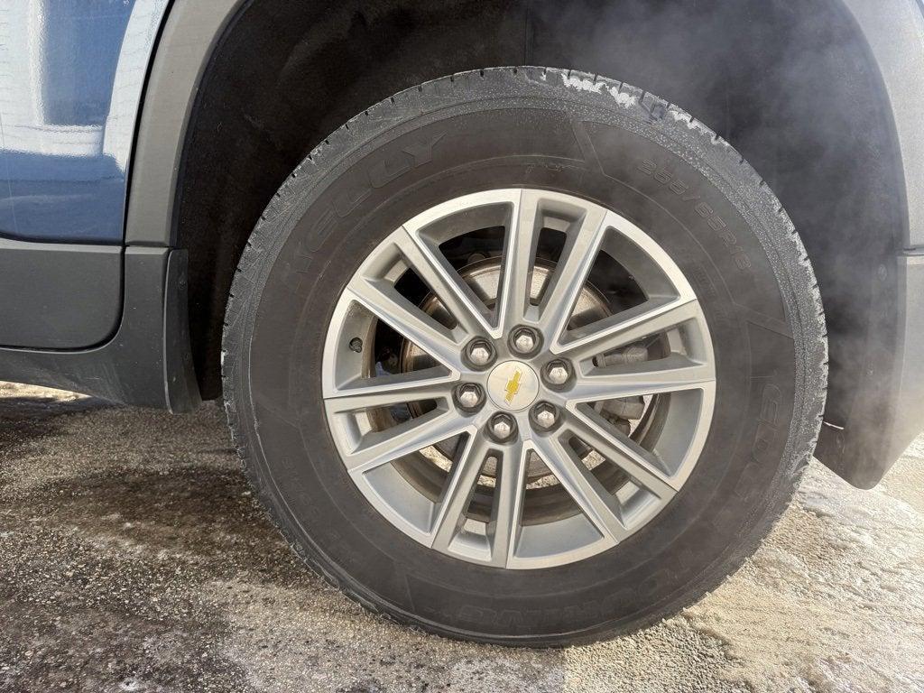 used 2022 Chevrolet Traverse car, priced at $25,490