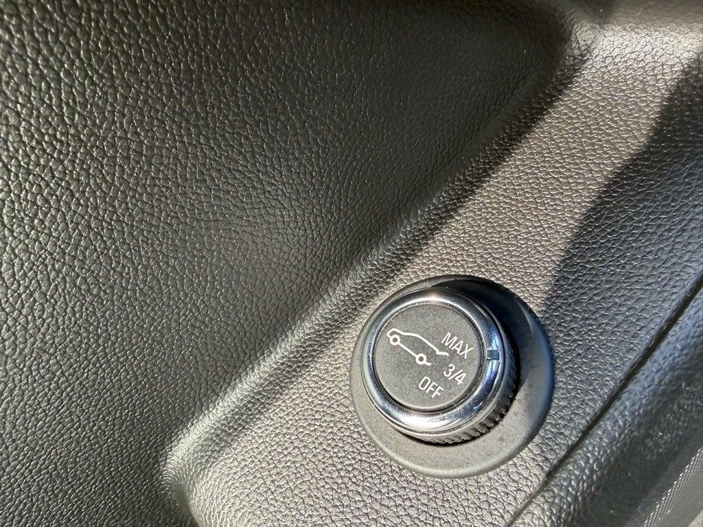 used 2022 Chevrolet Traverse car, priced at $25,490