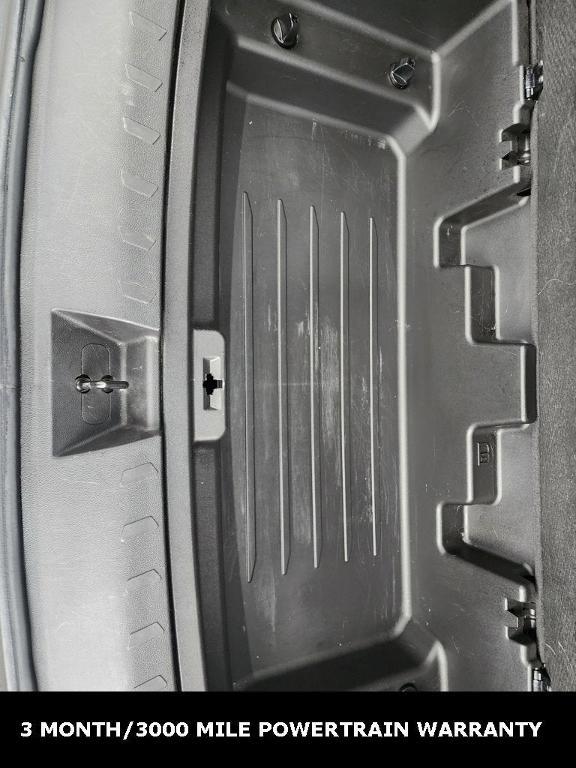 used 2021 Chevrolet Traverse car, priced at $20,995