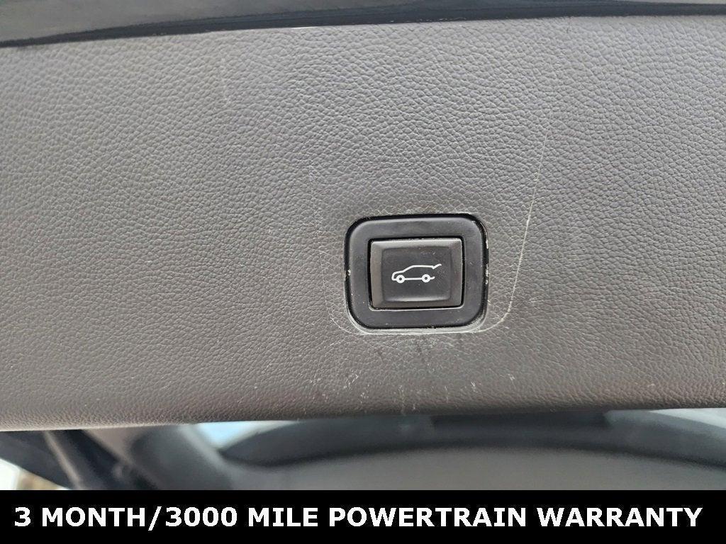 used 2021 Chevrolet Traverse car, priced at $20,995