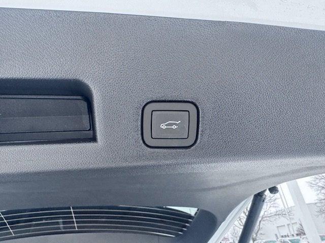 new 2026 GMC Acadia car, priced at $42,858