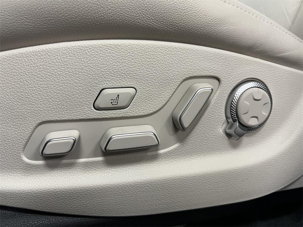 new 2025 Genesis GV80 car, priced at $70,701