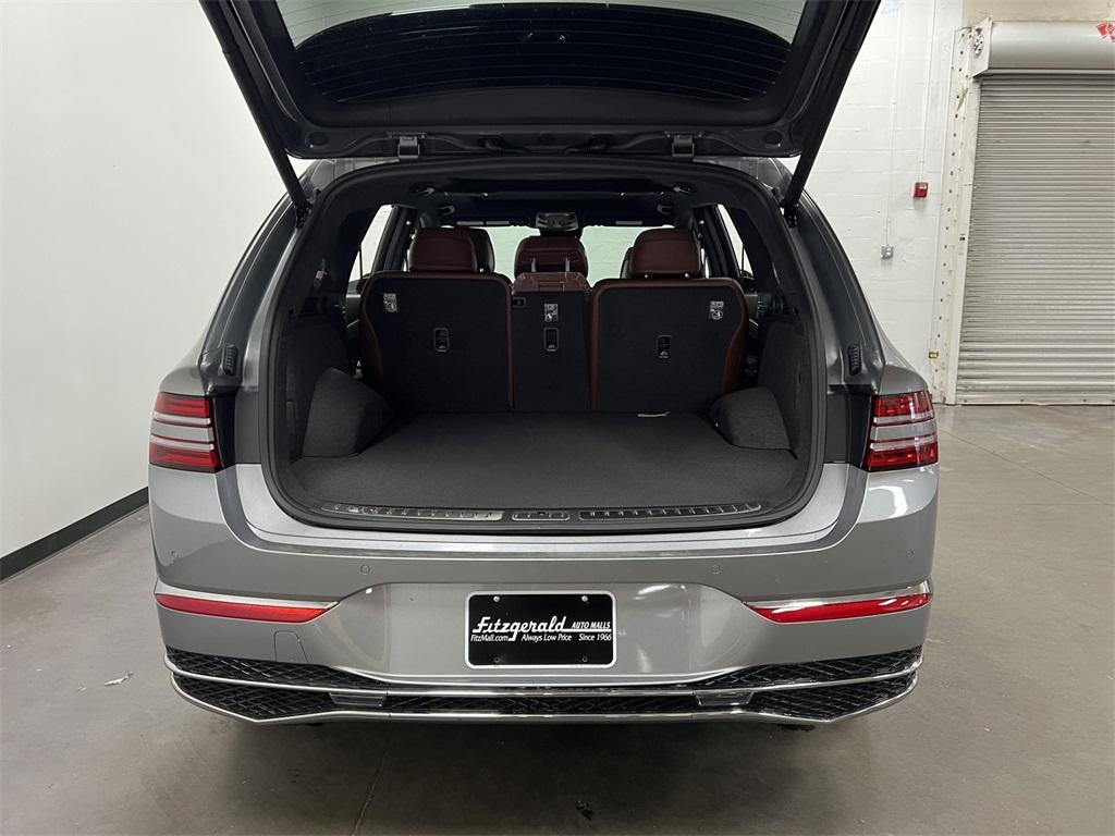 new 2025 Genesis GV80 car, priced at $78,428