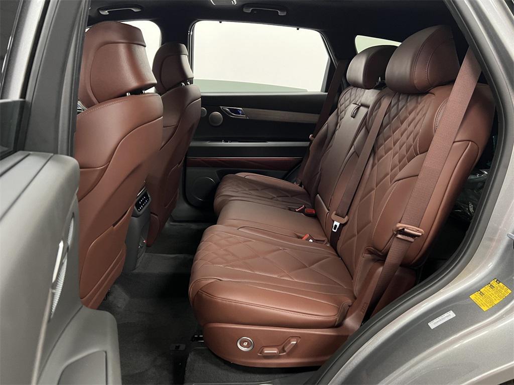 new 2025 Genesis GV80 car, priced at $78,428