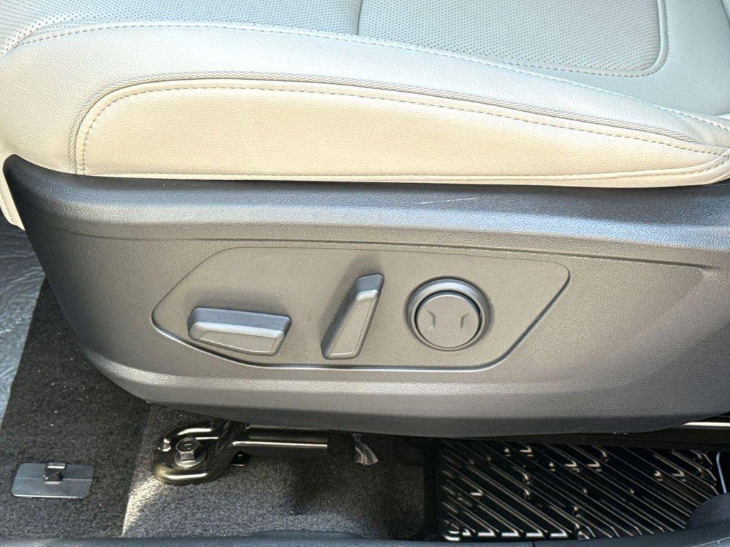 new 2026 Hyundai Tucson car, priced at $39,564