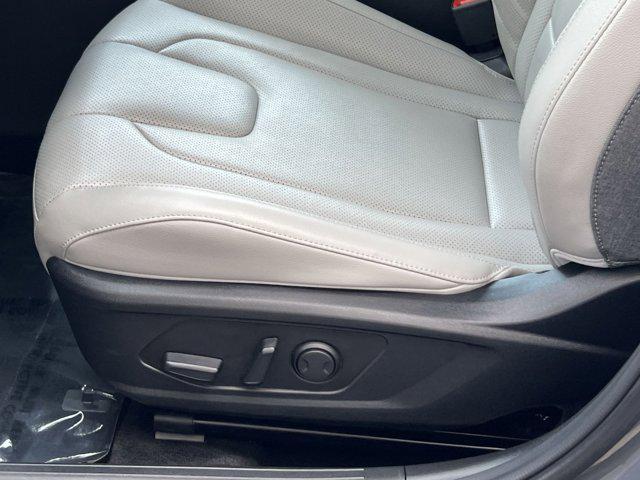 used 2025 Hyundai ELANTRA HEV car, priced at $22,500