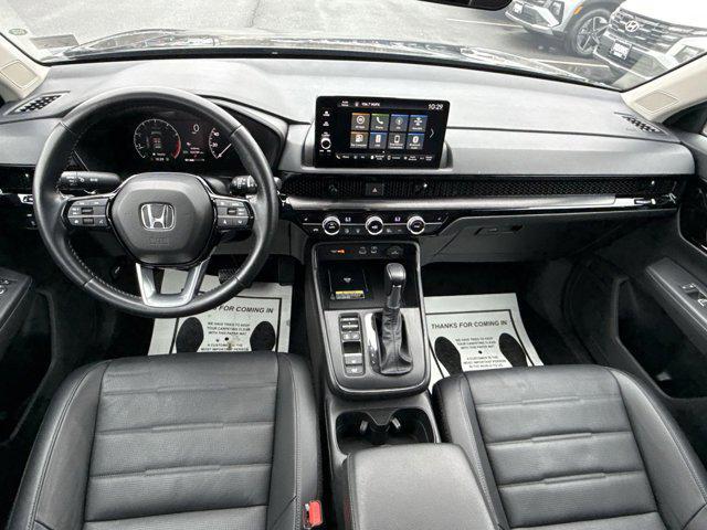 used 2025 Honda CR-V car, priced at $32,000
