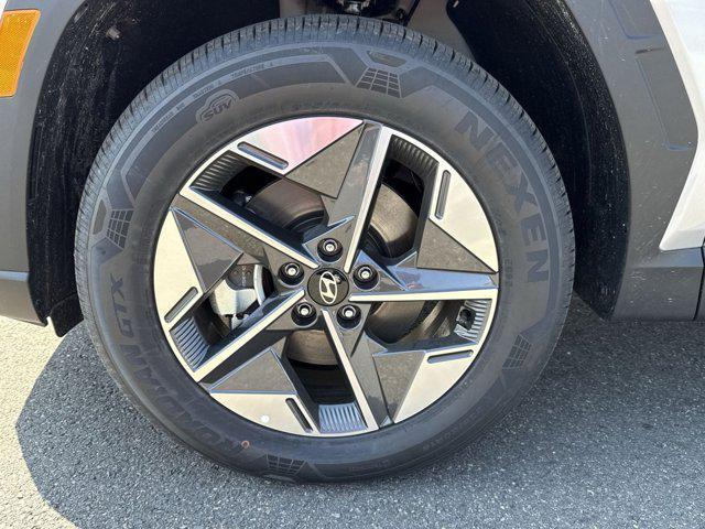 new 2026 Hyundai TUCSON Hybrid car, priced at $32,065