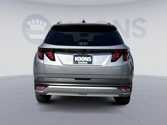 new 2026 Hyundai TUCSON Hybrid car, priced at $32,065