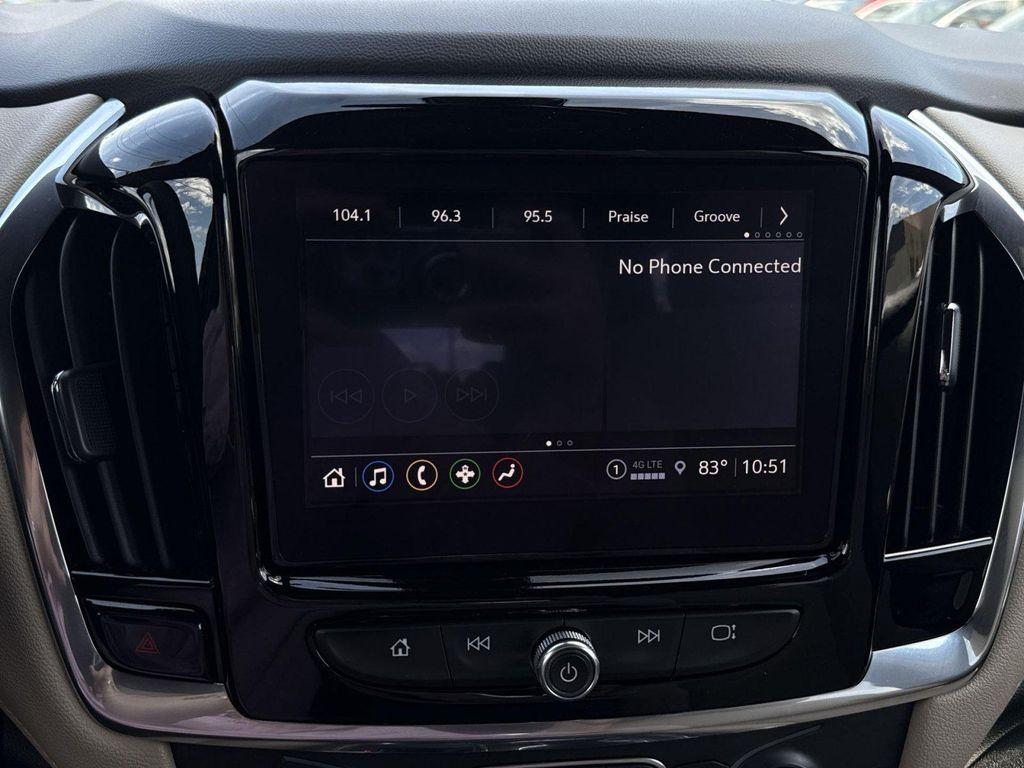 used 2023 Chevrolet Traverse car, priced at $29,895