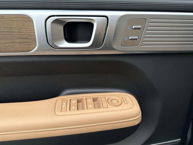 new 2026 Hyundai SANTA FE HEV car, priced at $47,436