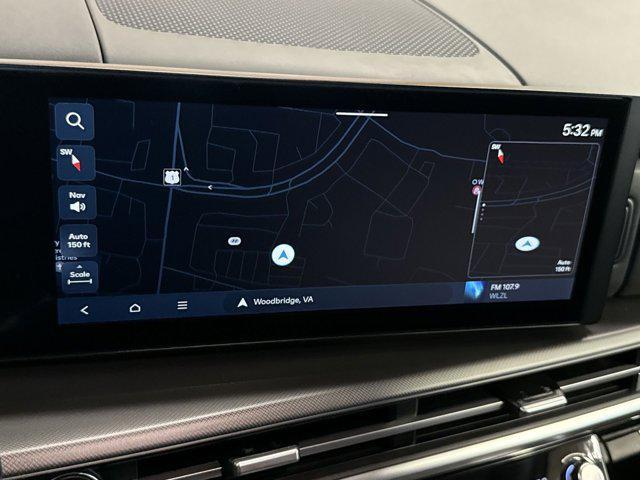 used 2025 Hyundai Santa Fe car, priced at $32,500