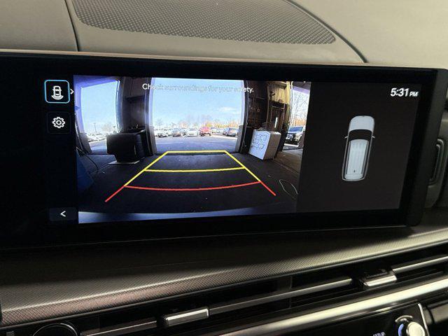 used 2025 Hyundai Santa Fe car, priced at $32,500