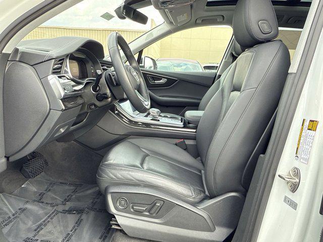used 2023 Audi Q7 car, priced at $34,250