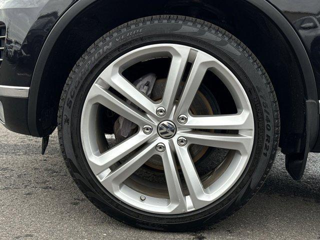 used 2017 Volkswagen Touareg car, priced at $14,500