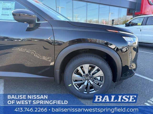 new 2026 Nissan Pathfinder car, priced at $39,623