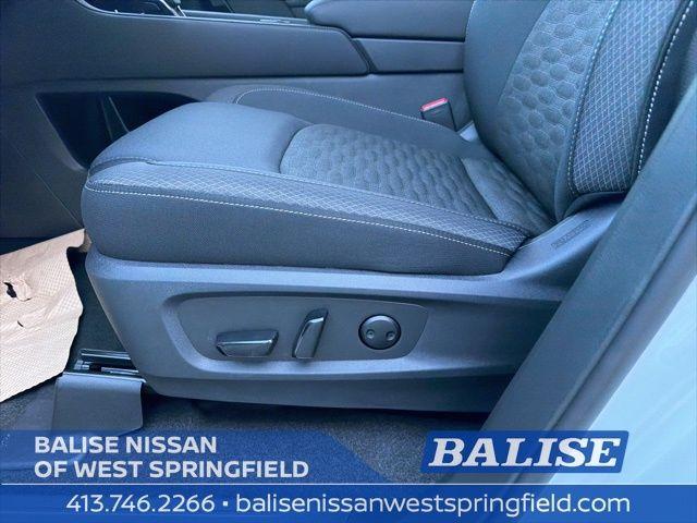 new 2026 Nissan Pathfinder car, priced at $40,023