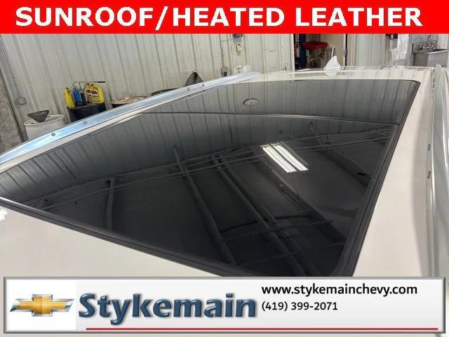 used 2024 Cadillac XT5 car, priced at $28,500