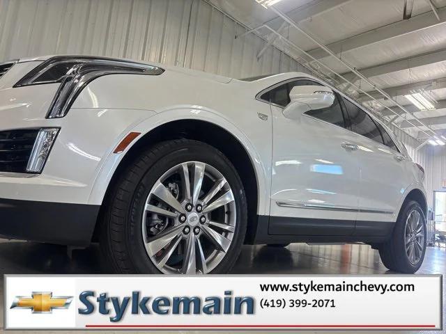 used 2024 Cadillac XT5 car, priced at $28,000