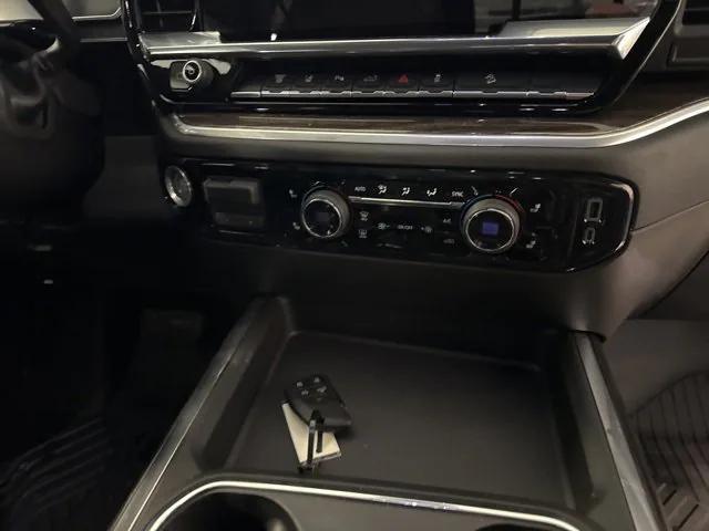 new 2026 Chevrolet Silverado 3500 car, priced at $77,620