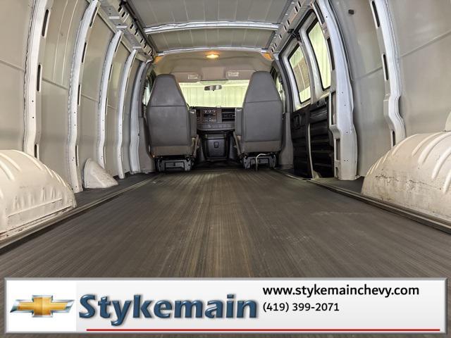 used 2009 GMC Savana 2500 car, priced at $5,000