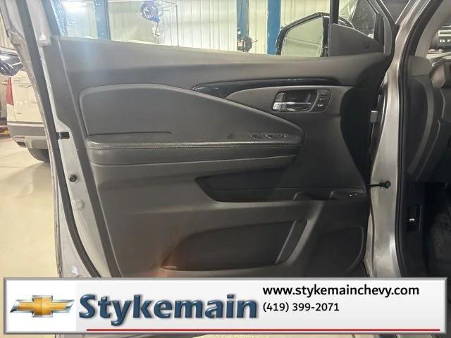 used 2016 Honda Pilot car, priced at $12,504