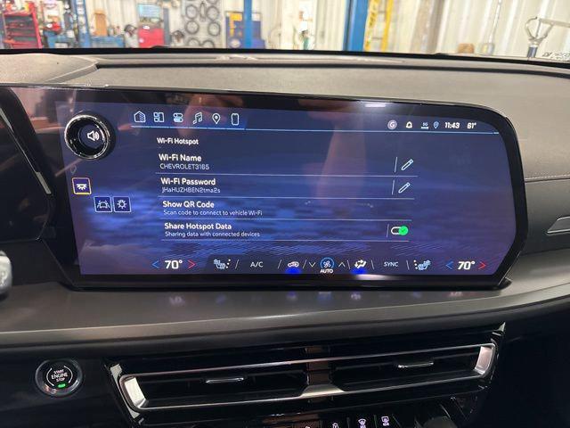 new 2026 Chevrolet Traverse car, priced at $39,992