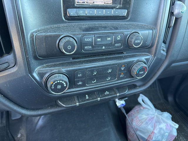 used 2015 Chevrolet Silverado 1500 car, priced at $16,151