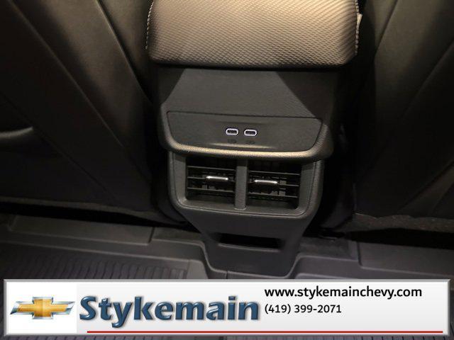 new 2026 Chevrolet Equinox car, priced at $34,611