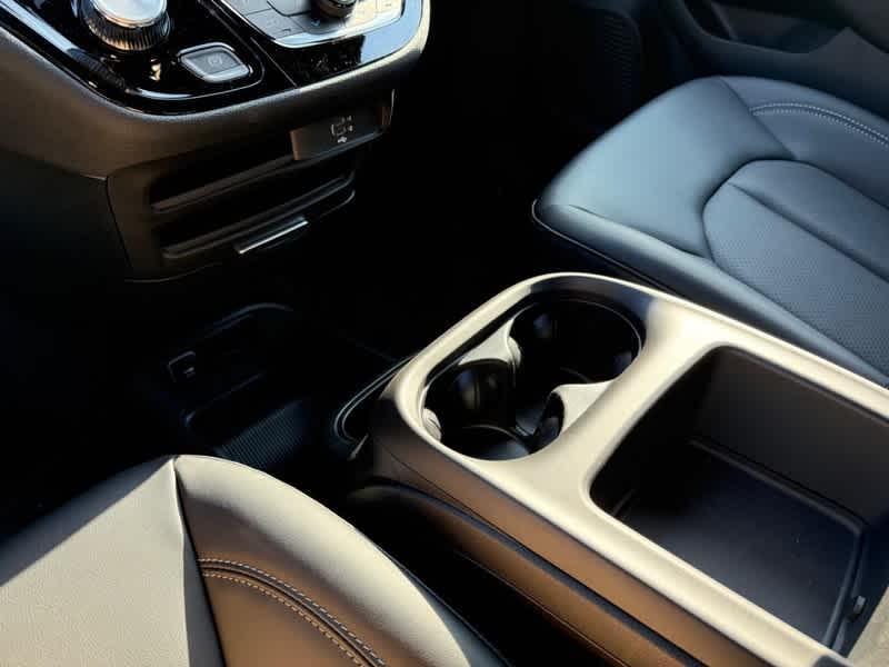 new 2026 Chrysler Pacifica car, priced at $44,420