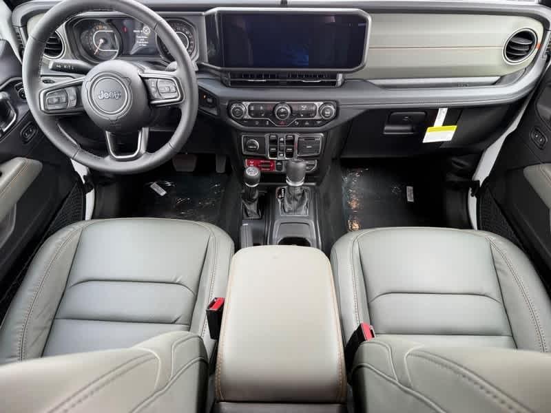 new 2025 Jeep Gladiator car, priced at $53,433