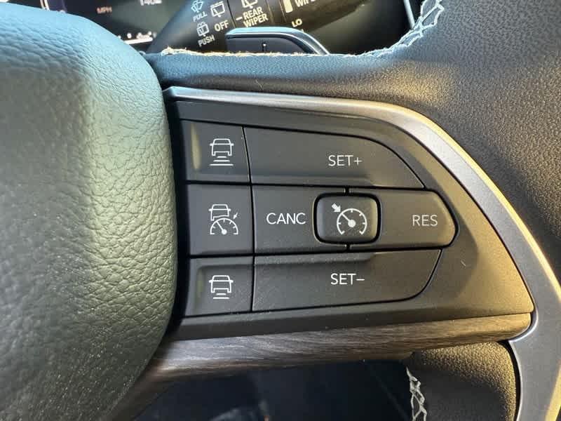 new 2025 Jeep Grand Cherokee L car, priced at $49,730