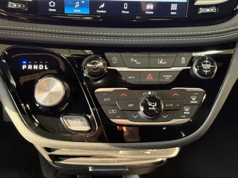 new 2026 Chrysler Pacifica car, priced at $42,471