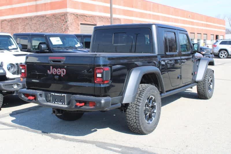 new 2025 Jeep Gladiator car, priced at $52,014
