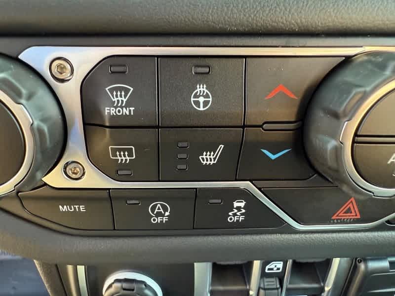 new 2025 Jeep Wrangler car, priced at $49,987