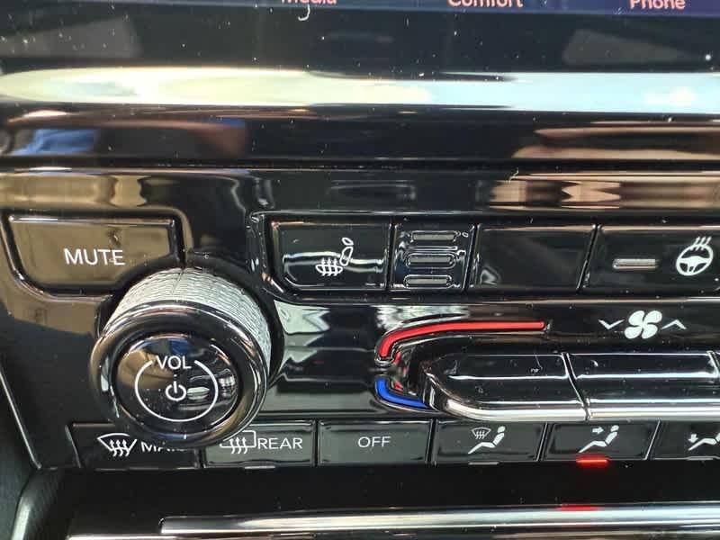 new 2025 Jeep Grand Cherokee L car, priced at $44,435