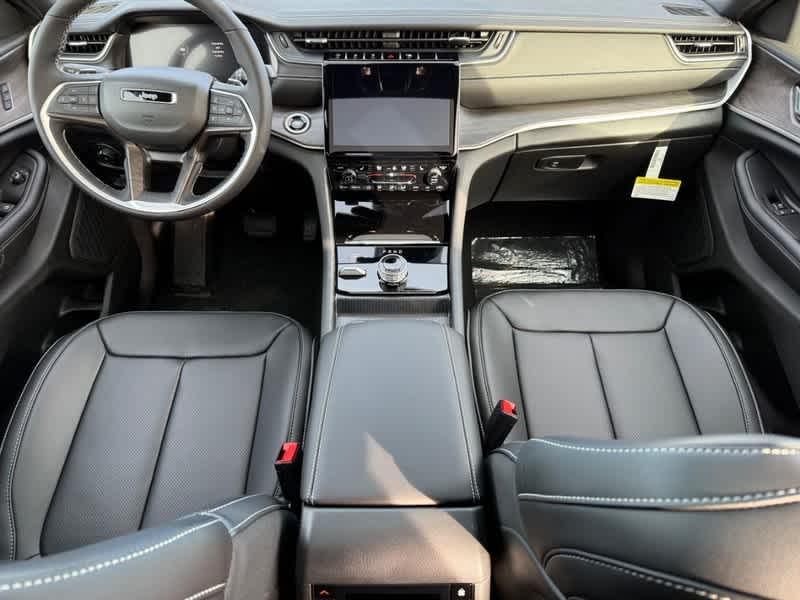 new 2025 Jeep Grand Cherokee L car, priced at $50,348