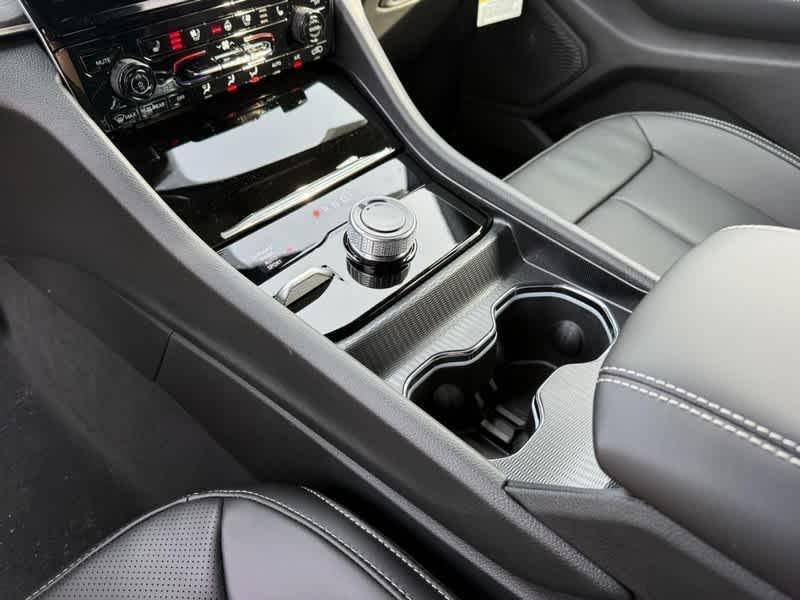 new 2025 Jeep Grand Cherokee L car, priced at $50,348